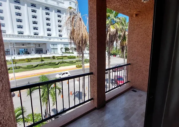 Suites s - Hotel Zone